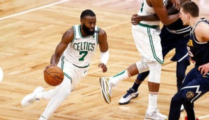 星空体育官网-三军用命擒杀掘金 凯尔特人度过眼前危机